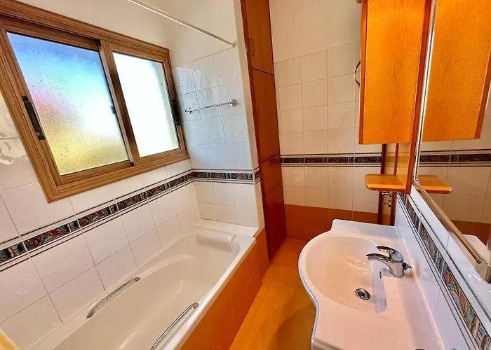 別荘 Lovely Pool In ピラ